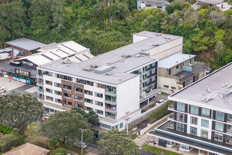 Photo of property in 206/25 Bute Road, Browns Bay, Auckland, 0630