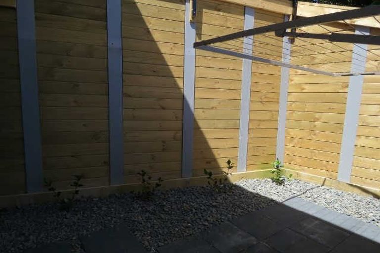 Photo of property in 50u4 Banbury Crescent, Fairfield, Hamilton, 3214