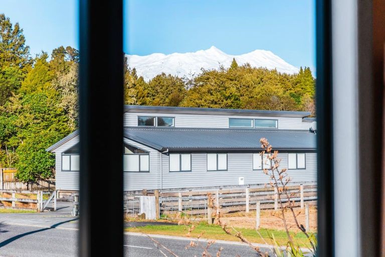 Photo of property in 24 Findlay Street, National Park, Owhango, 3989