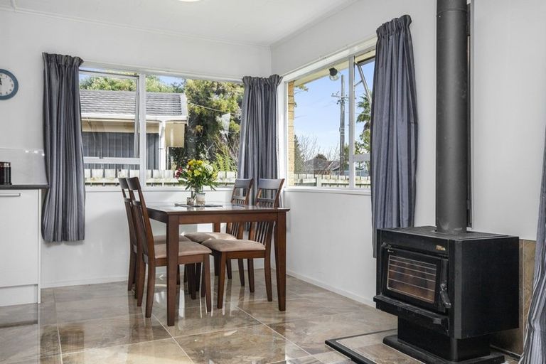 Photo of property in 14 Holland Street, Pukekohe, 2120