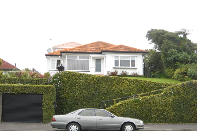Photo of property in 73 Tukapa Street, Westown, New Plymouth, 4310