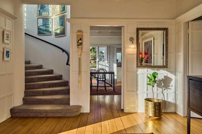 Photo of property in 12 Cheviot Road, Lowry Bay, Lower Hutt, 5013