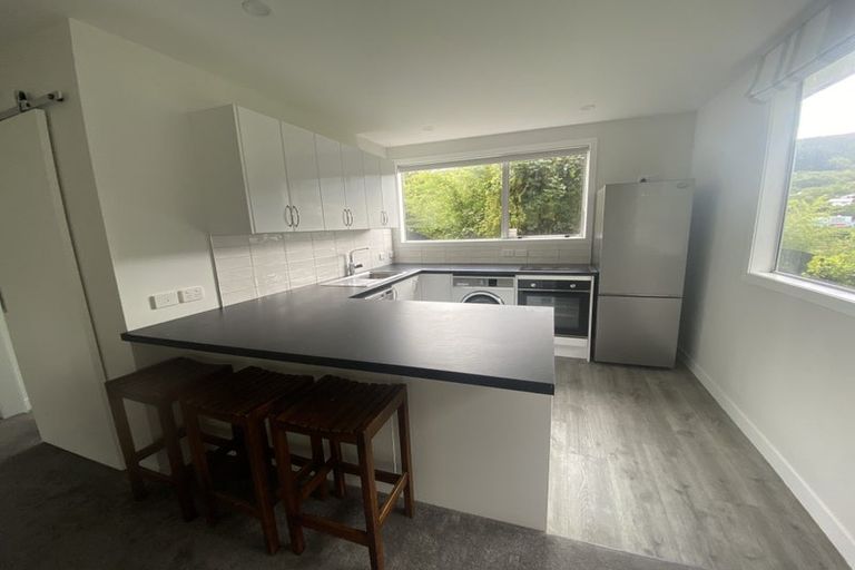 Photo of property in 19 Zande Terrace, Tawa, Wellington, 5028