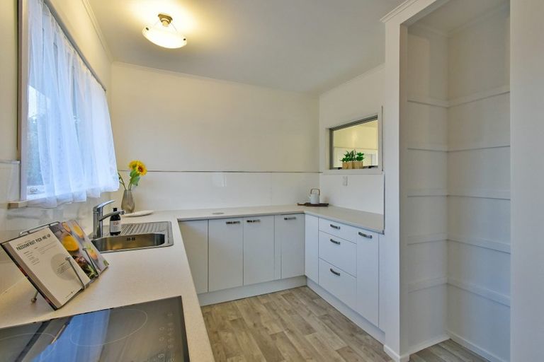 Photo of property in 8 Lloyd Avenue, Papatoetoe, Auckland, 2025