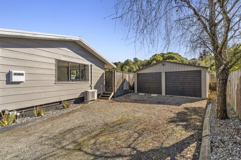 Photo of property in 15 Spackman Crescent, Paraparaumu, 5032