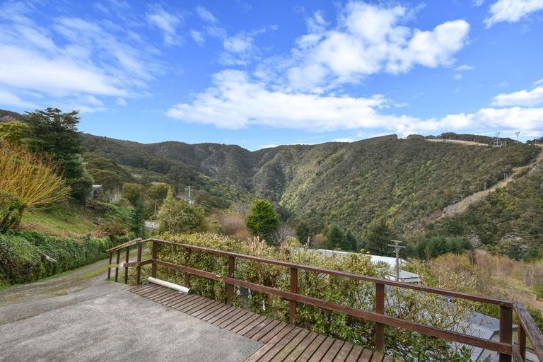 Photo of property in 11 Morepork Lane, Waipori Falls, Outram, 9073