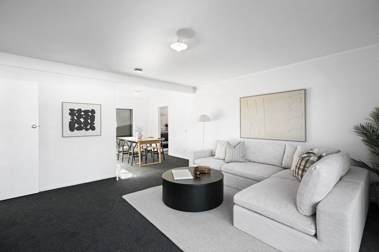 Photo of property in 53 Urlich Avenue, Melville, Hamilton, 3206