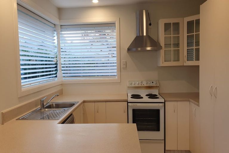 Photo of property in 71 Peverel Street, Riccarton, Christchurch, 8041