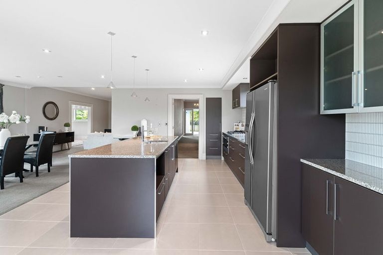 Photo of property in 27 Cairnbrae Drive, Prebbleton, 7604