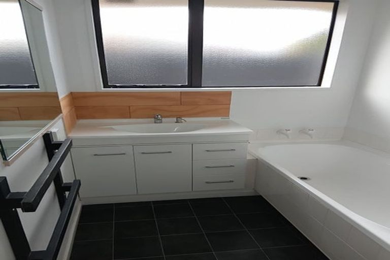 Photo of property in 1/21 Kintyre Drive, Broomfield, Christchurch, 8042