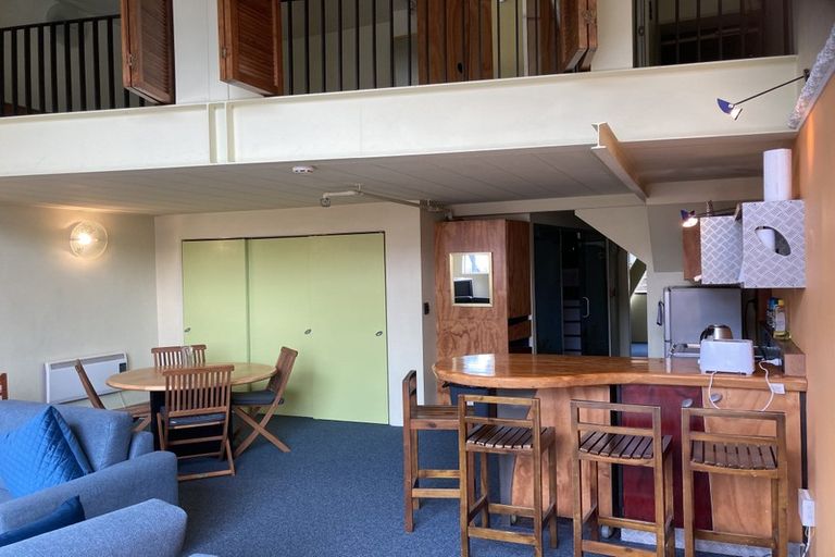 Photo of property in Qba Apartments, 1a/51 Webb Street, Mount Cook, Wellington, 6011