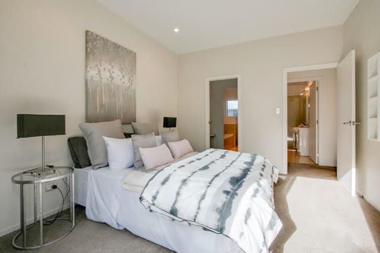 Photo of property in 37 Pembroke Street, Taradale, Napier, 4112