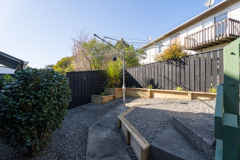 Photo of property in 2 Makatote Grove, Churton Park, Wellington, 6037