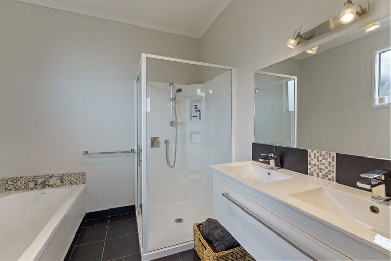 Photo of property in 78 Takapu Road, Manakau, 5573