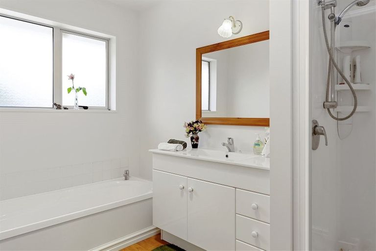 Photo of property in 18 Dawson Douglas Place, Kaiapoi, 7630