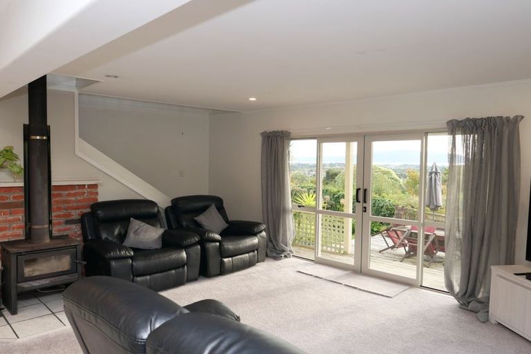 Photo of property in 67 Kotare Street, Waikanae, 5036