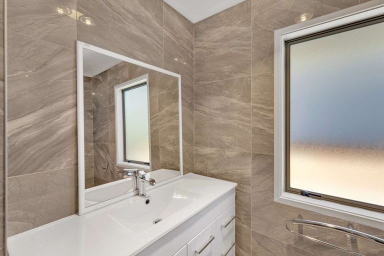 Photo of property in St Claire Village, 144/172 Mcleod Road, Te Atatu South, Auckland, 0610