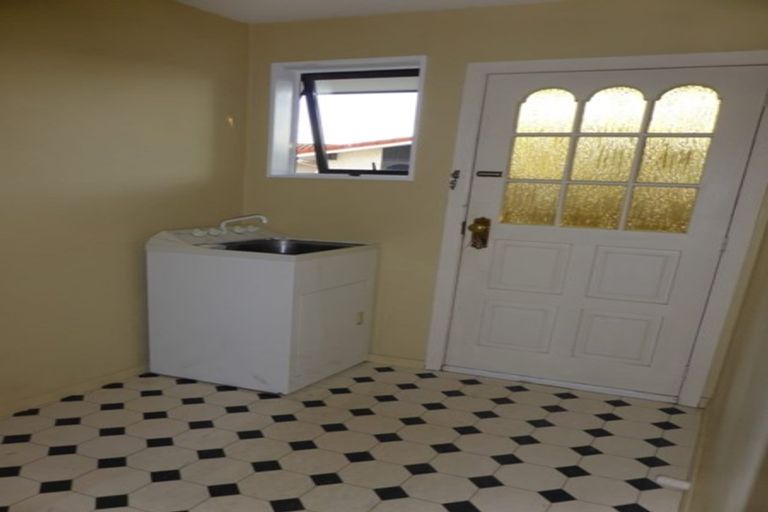 Photo of property in 1/18a Omega Place, Casebrook, Christchurch, 8051