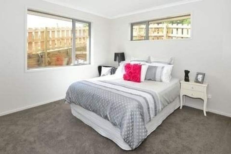 Photo of property in 41 Crabb Fields Lane, Riverhead, 0820