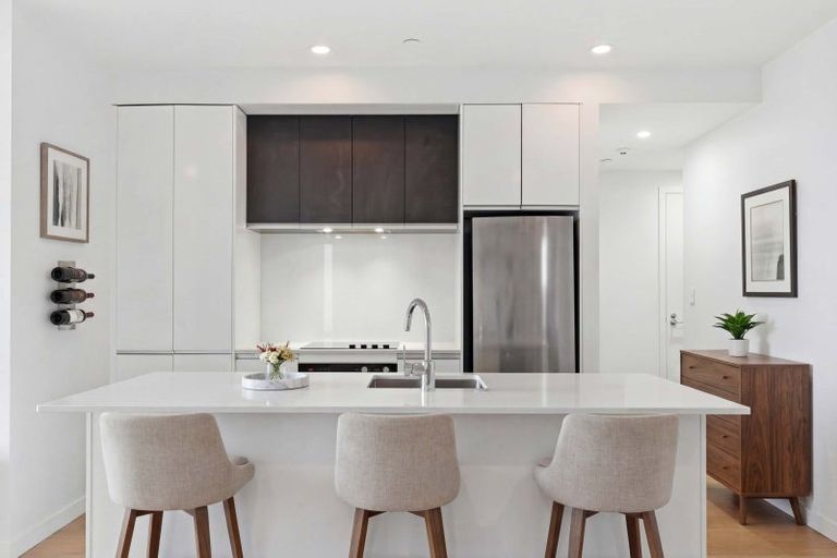Photo of property in Frank Sargeson Apts, 104/74 Anzac Street, Takapuna, Auckland, 0622