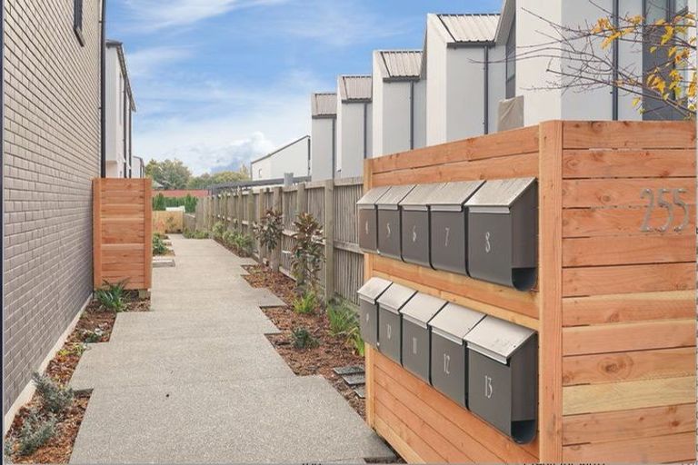 Photo of property in 5/255 Kilmore Street, Christchurch Central, Christchurch, 8011