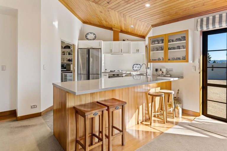 Photo of property in 165 Totara View Road, Wakefield, 7095