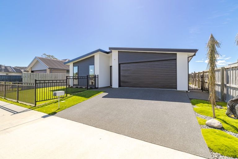 Photo of property in 13 Bollington Avenue, Kaiapoi, 7630