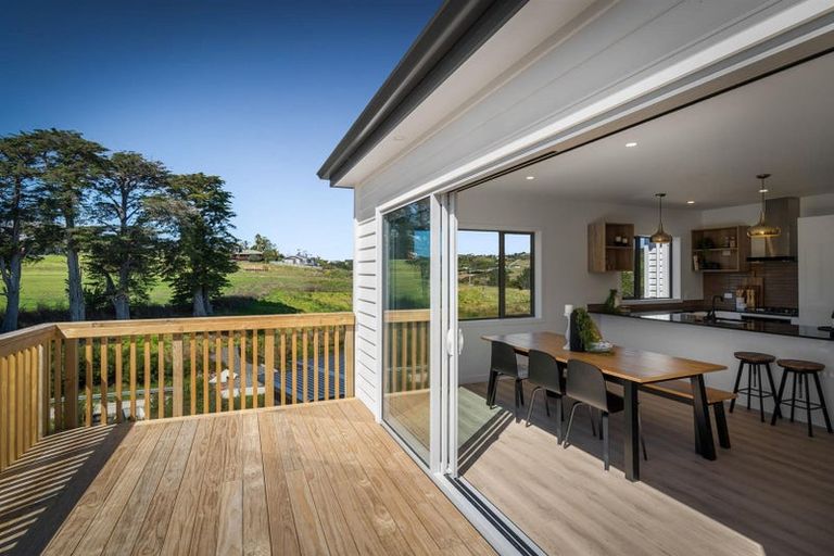 Photo of property in 113 Sowry Road, Woodville, 4920