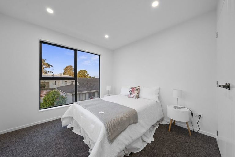 Photo of property in 23b Wanaka Place, Pakuranga Heights, Auckland, 2010