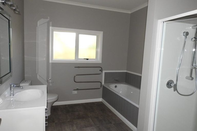 Photo of property in 19 Fox Street, Hamilton East, Hamilton, 3216