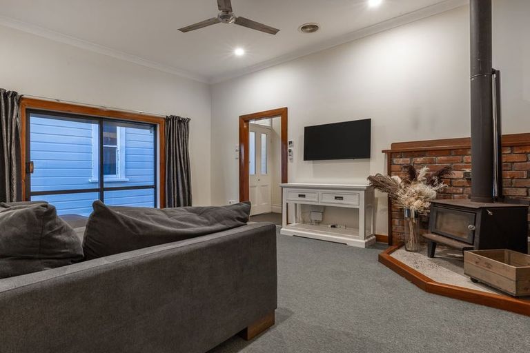 Photo of property in 137 Cambridge Street, Levin, 5510