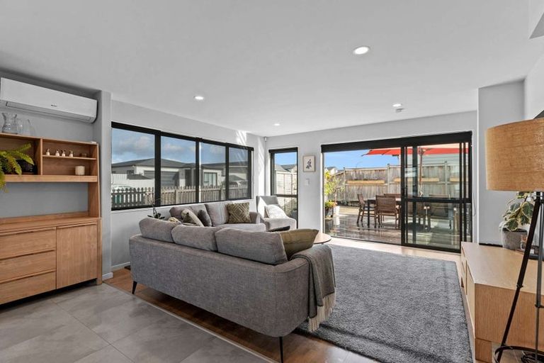 Photo of property in 1 Exmoor Road, Karaka, Papakura, 2113