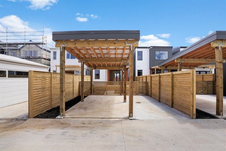 Photo of property in 18 Corporal Street, Papakura, 2110