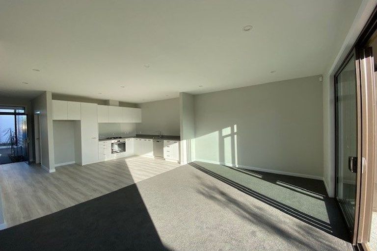 Photo of property in 43 Ron Deal Way, Epuni, Lower Hutt, 5011