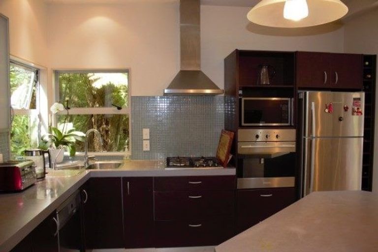 Photo of property in 59f Konini Road, Titirangi, Auckland, 0604