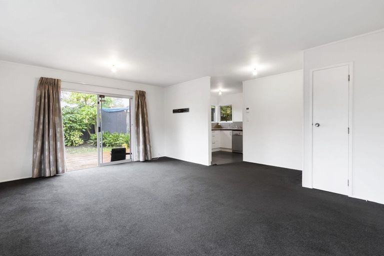 Photo of property in 2/59 Muir Avenue, Mangere Bridge, Auckland, 2022