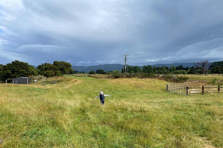Photo of property in 147 Kiritaki Road, Dannevirke, 4972