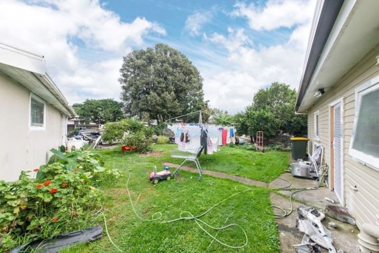 Photo of property in 263a Massey Road, Mangere East, Auckland, 2024