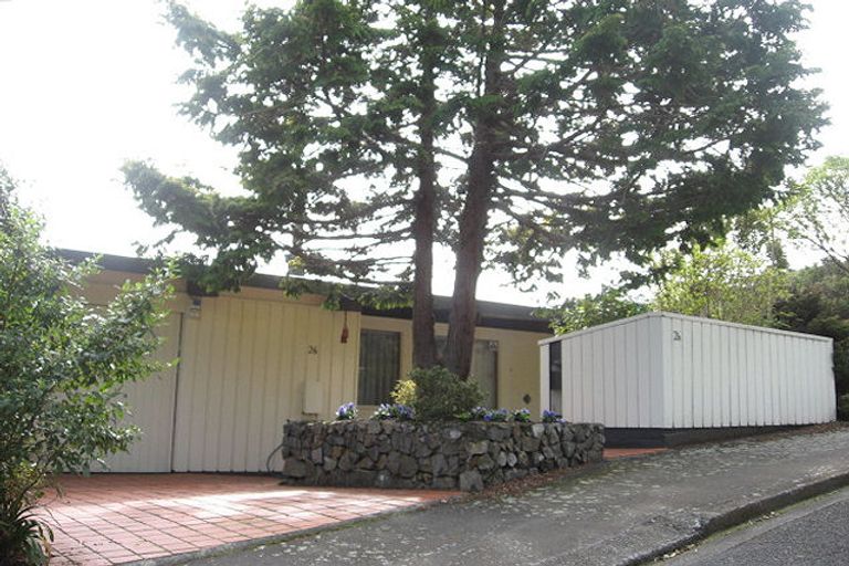 Photo of property in 26 Versailles Street, Karori, Wellington, 6012