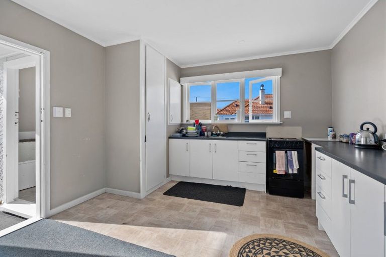 Photo of property in 16 Ruawai Wharf Road, Ruawai, 0530