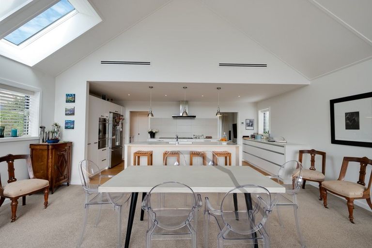 Photo of property in 37 Mcadam Drive, Jacks Point, Queenstown, 9371