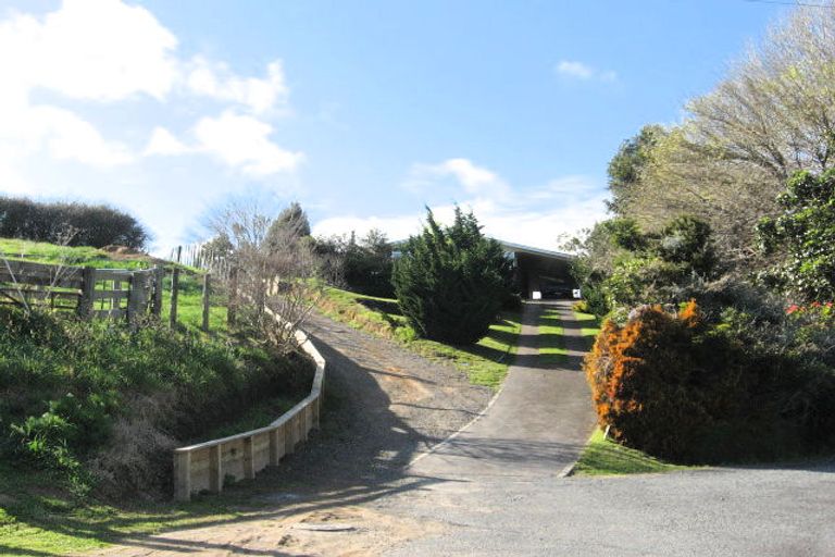 Photo of property in 15 Galaxy Place, Welcome Bay, Tauranga, 3112