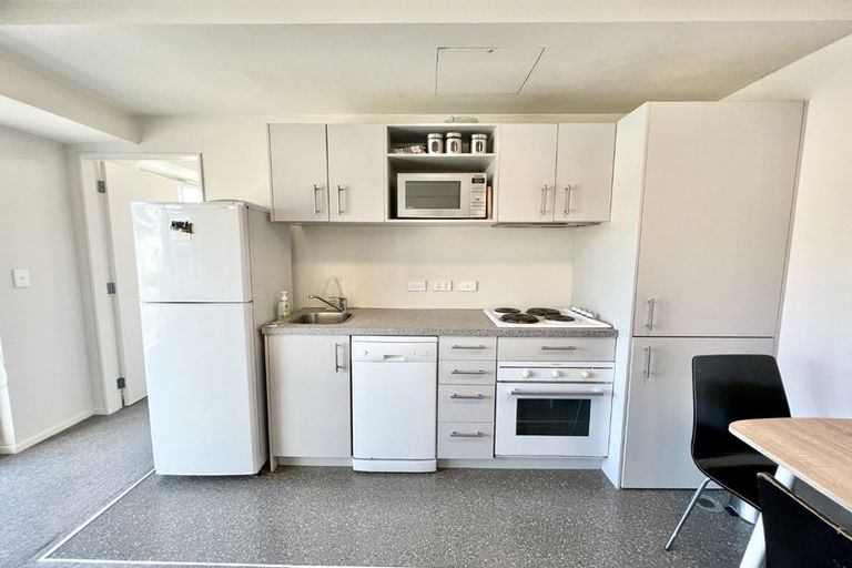 Photo of property in The Peak Apartments, 901/170 Taranaki Street, Te Aro, Wellington, 6011