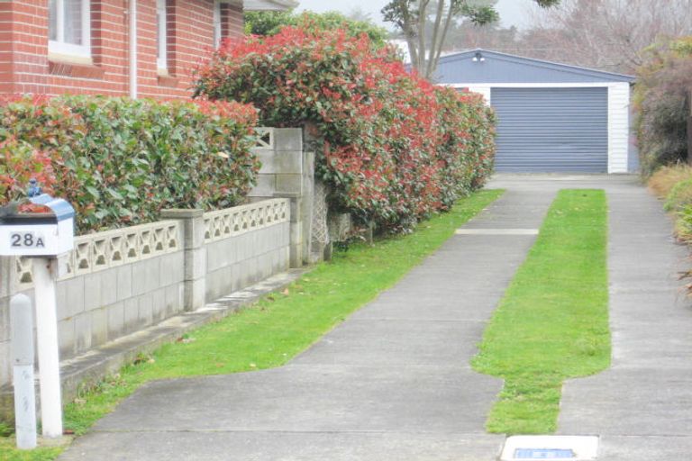 Photo of property in 28a Featherston Street, Levin, 5510