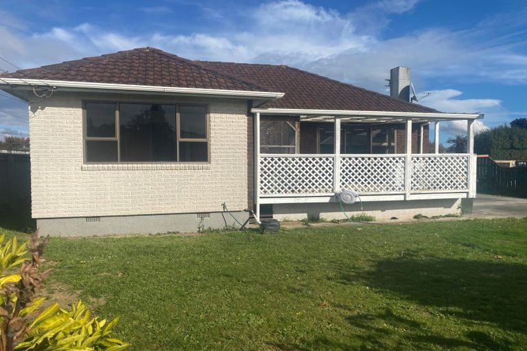 Photo of property in 12 Saint Annes Street, Levin, 5510