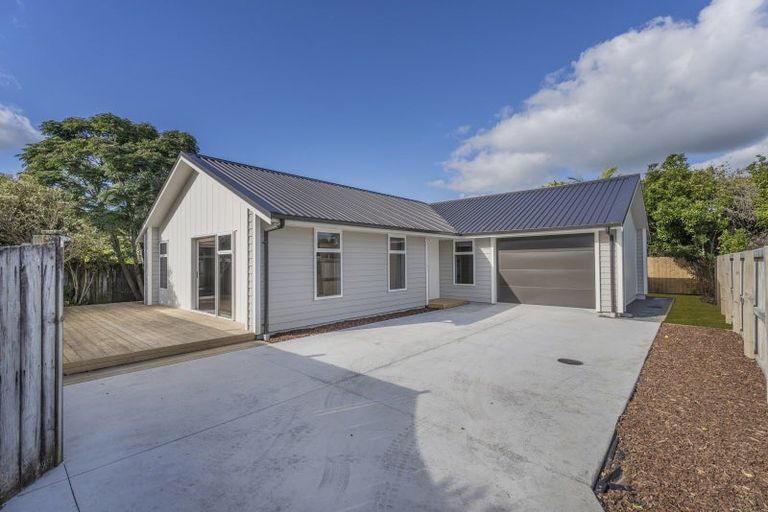 Photo of property in 1a Nicholas Avenue, Whitianga, 3510