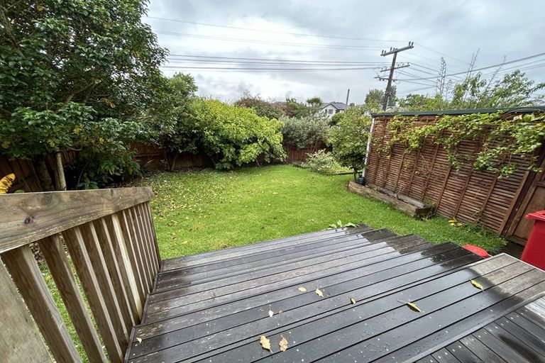 Photo of property in 1/51 Parker Avenue, New Lynn, Auckland, 0600
