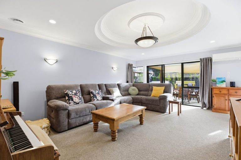 Photo of property in 35 Ocean Crest, Papamoa Beach, Papamoa, 3118