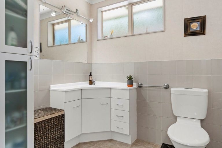 Photo of property in 15/17 Simmonds Grove, Greerton, Tauranga, 3112