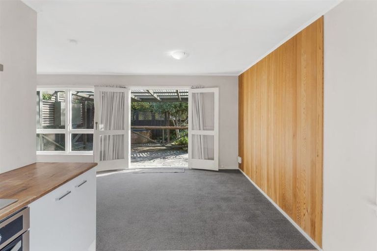 Photo of property in 3 Inwoods Road, Parklands, Christchurch, 8083